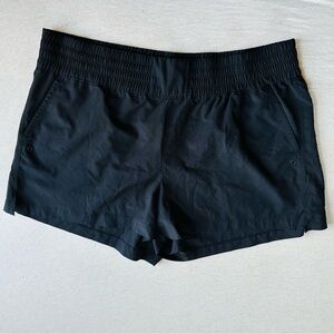Old navy high waisted black shorts